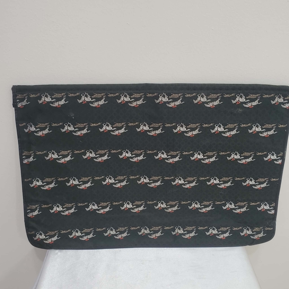 Horse Pattern Document Folder - Picture 2 of 9